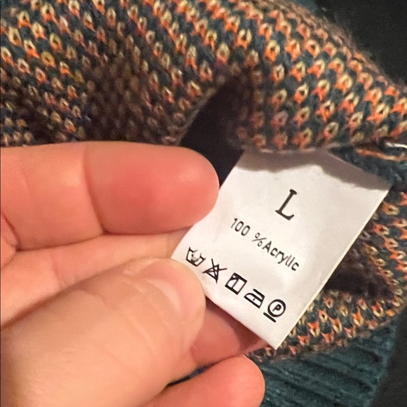 Leaf Patterned Sweater -Dark Green - Picture 2 of 4